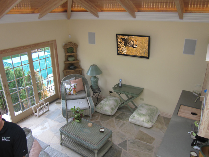 Lemont, IL Pool, Patio, Putting and More (18)