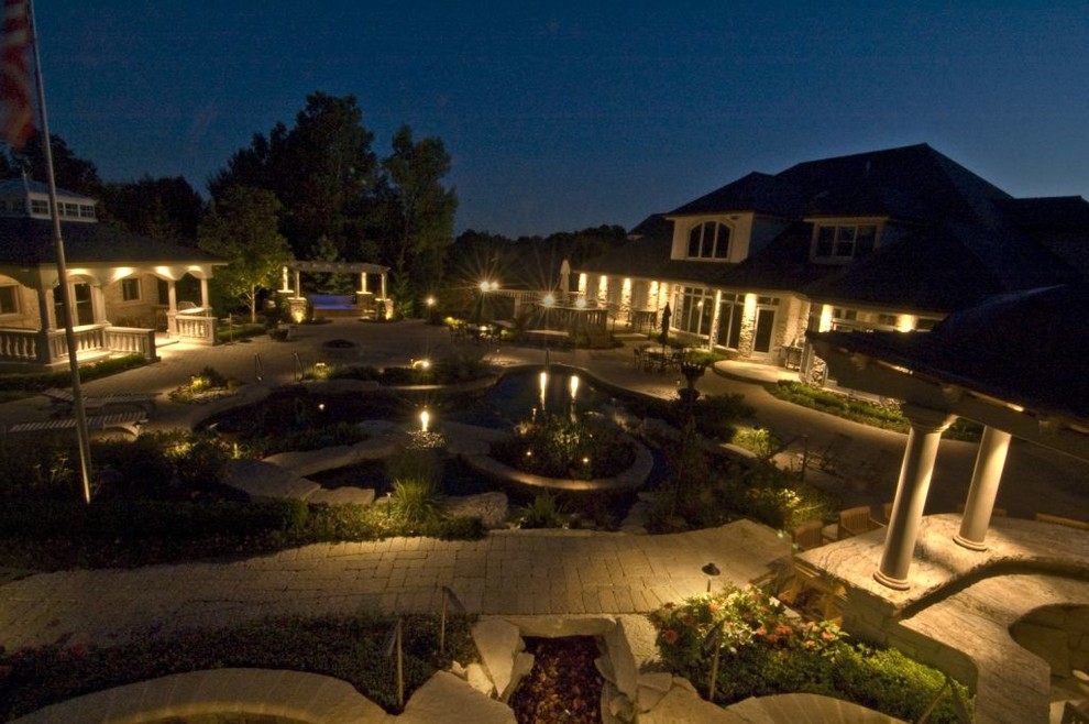 Lemont, IL Pool, Patio, Putting and More (2)