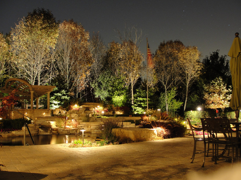 Lemont, IL Pool, Patio, Putting and More (3)
